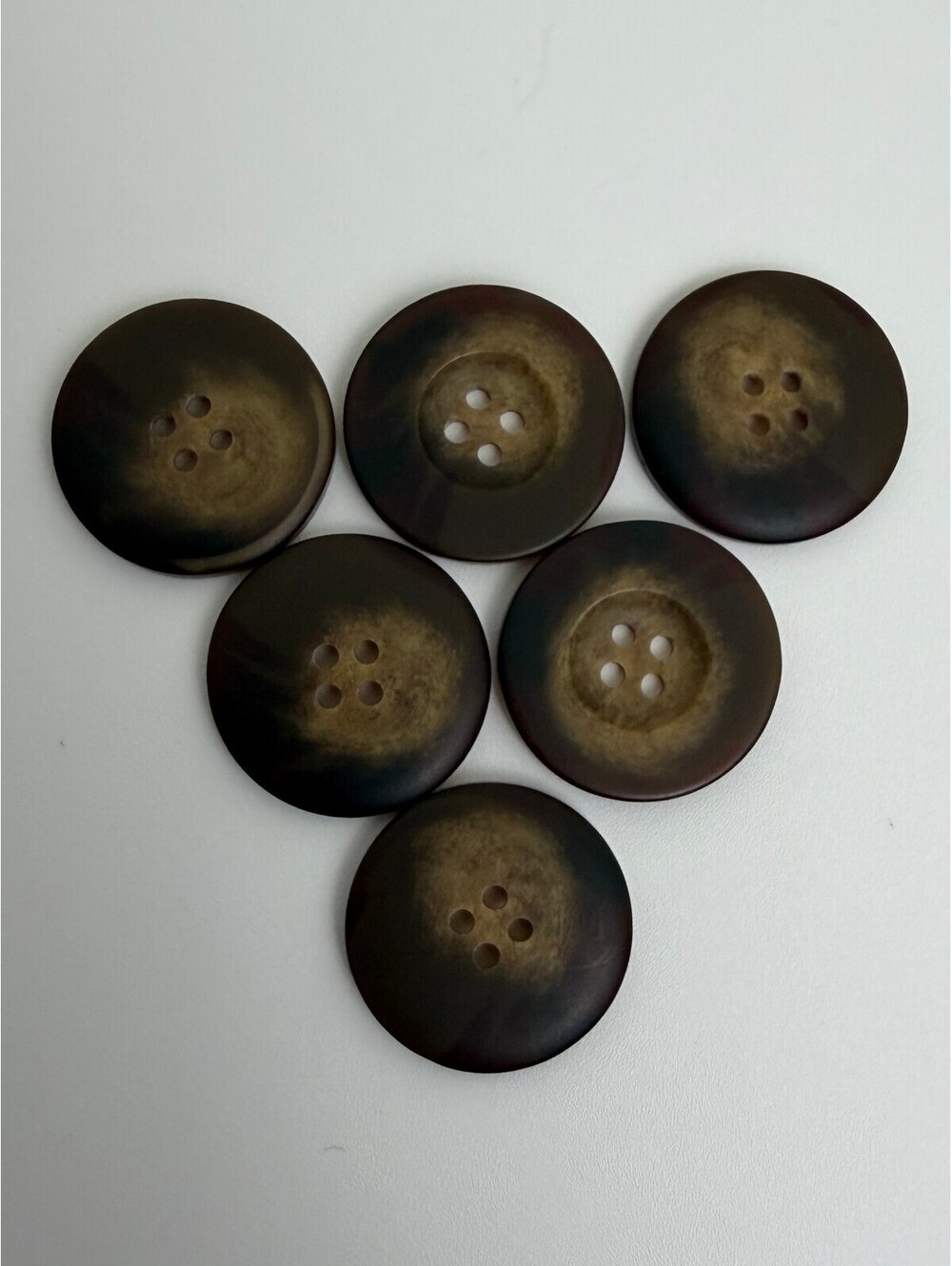 6 Reclaimed 45L Brown Tortoiseshell-Style Four-Hole Buttons